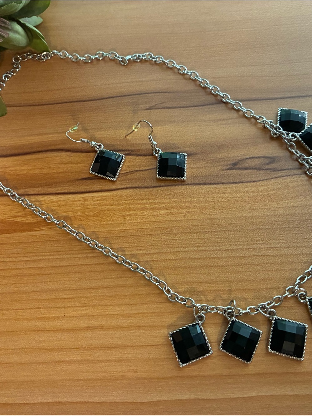 Black Square Pendant Necklace and Earrings Set - Women Jewelry